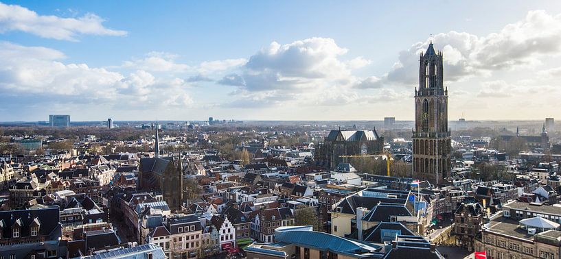 Cathedral tower from the Neude flat. by De Utrechtse Internet Courant (DUIC)