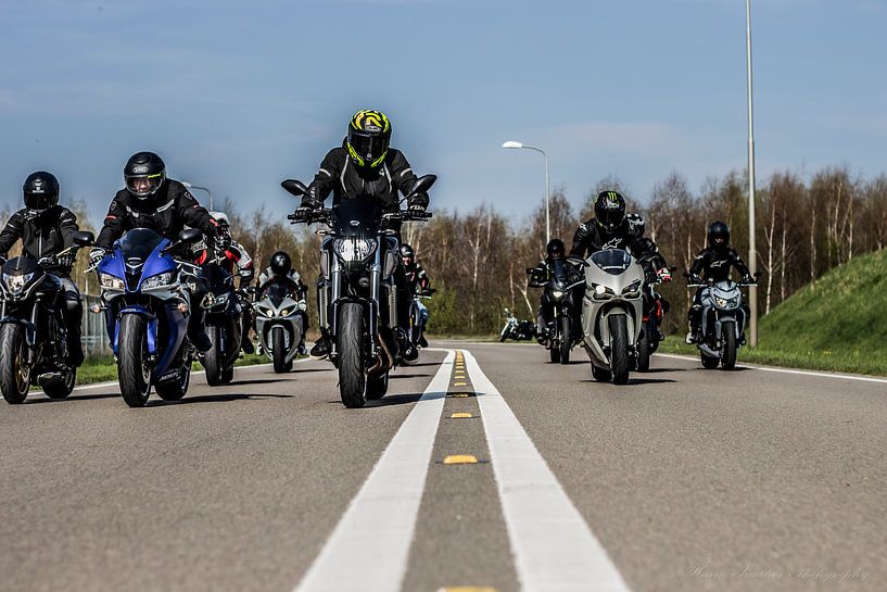 Motorcycle crew holland von Westland Op Wielen
