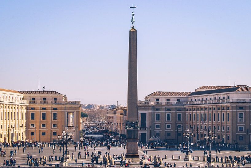 Place de la basilique Saint-Pierre par Eveline van Beusichem