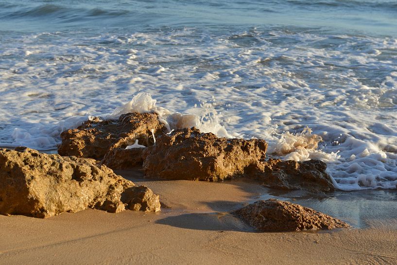 Magical coast of Playa de la Barrosa by Silva Wischeropp