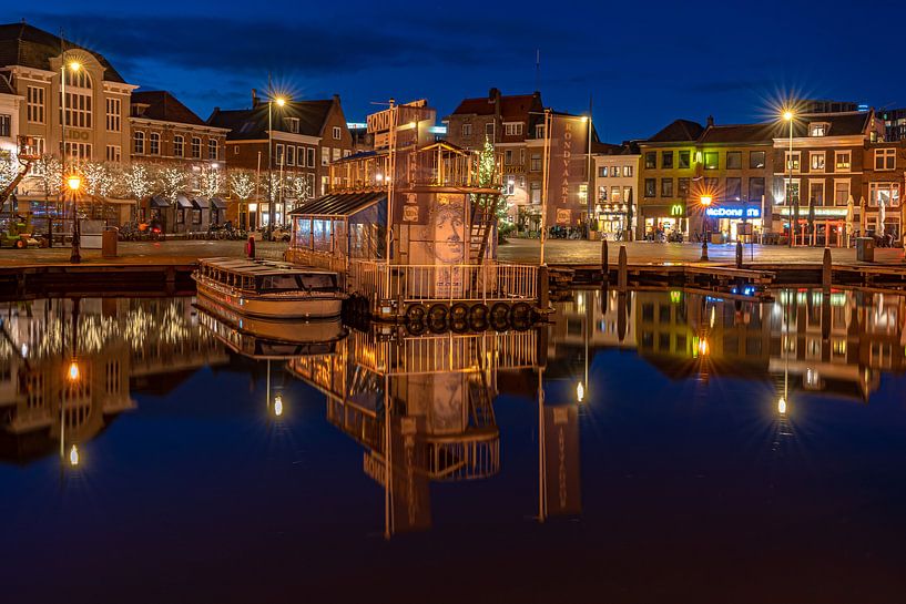 Lead in Lockdown: Harbor by Carla Matthee