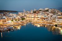 Agios Nikolaos am Abend