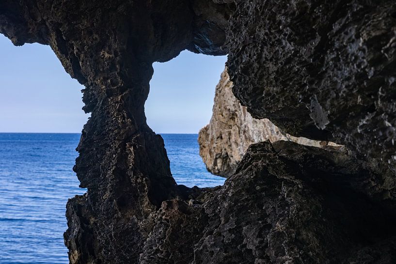 Schwarze Höhle von Dennis Eckert