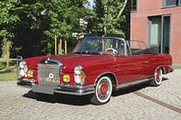 Mercedes Benz 220 SE W111 Caprio