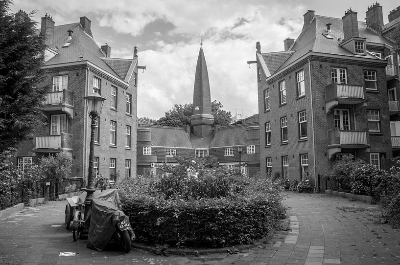 Hembrugstraat - Museum Het Schip von Hugo Lingeman