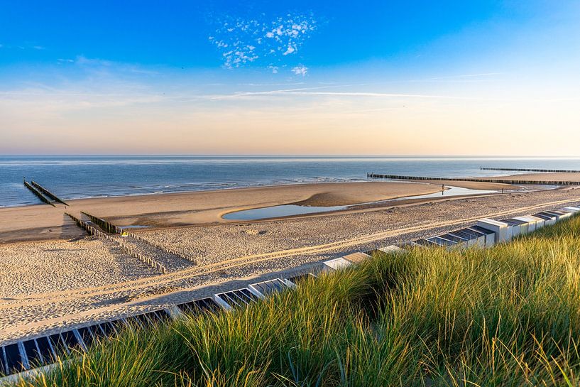 Beach houses on Domburg beach by Danny Bastiaanse