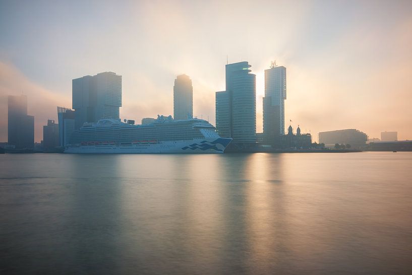 Sunrise with fog in Rotterdam by Ilya Korzelius