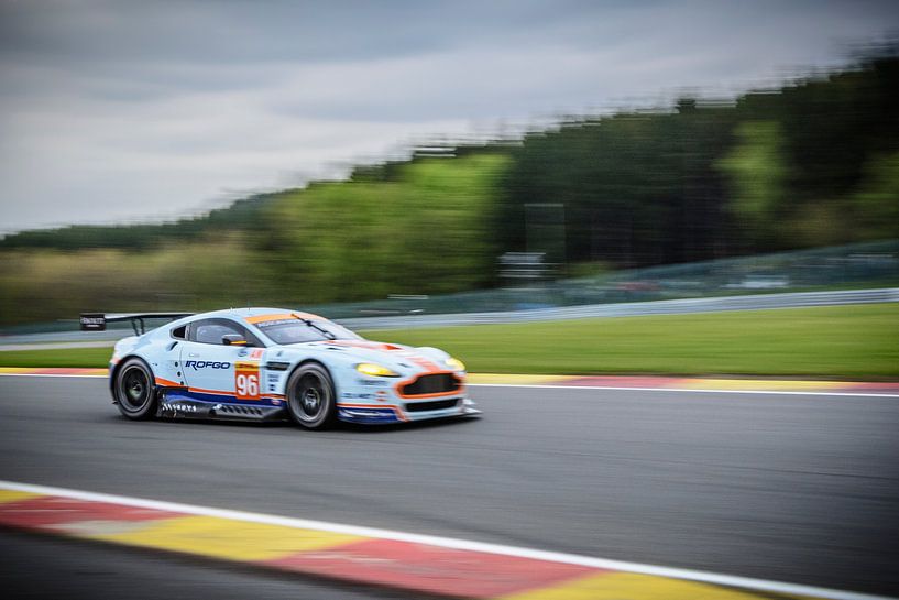 Aston Martin Vantage V8 par Sjoerd van der Wal Photographie