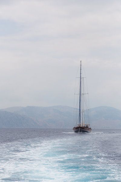 Sailing vessel by Catching Moments