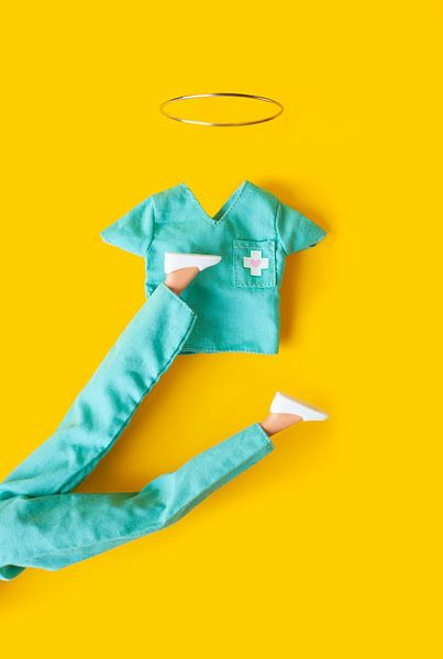 #4 Helfende Hände von Lise-Marie Schwander