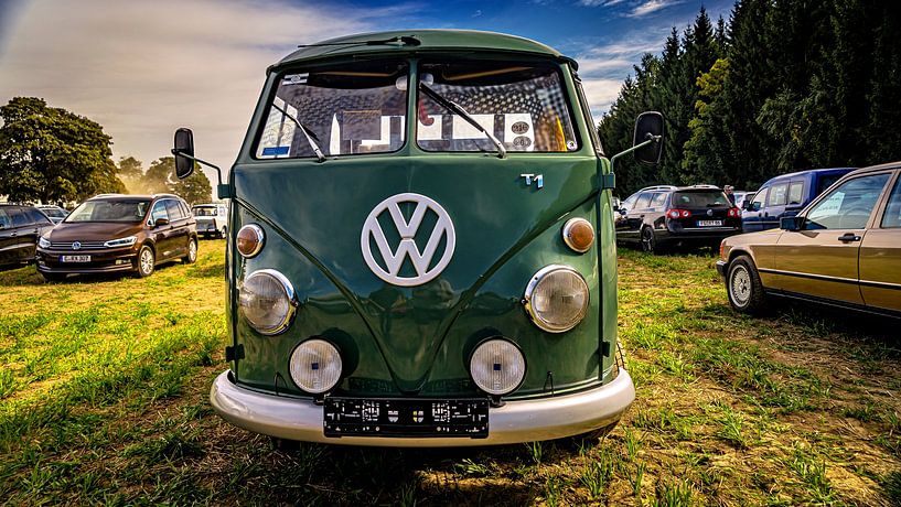 VW T1 by Johnny Flash