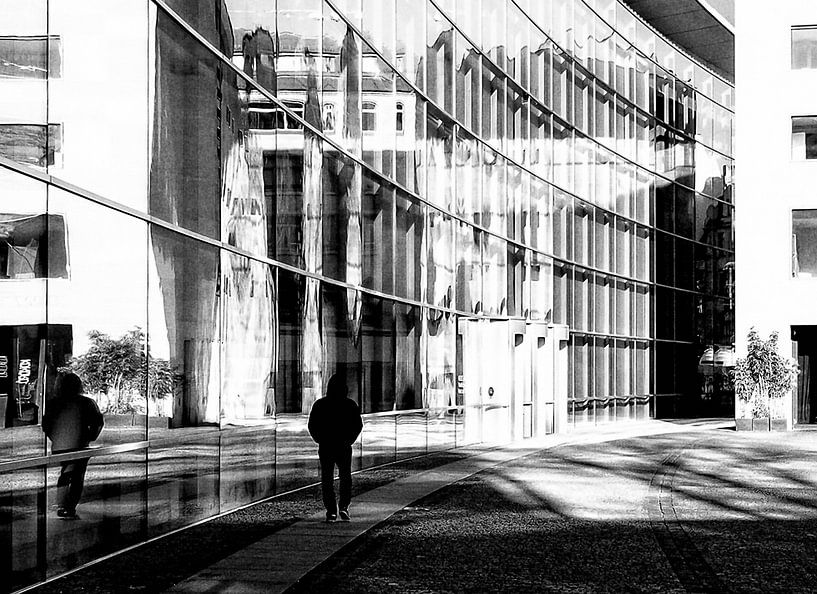 Man in Black von Karl-Heinz Lüpke