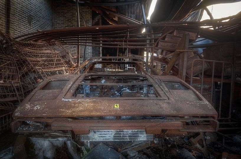It was a Ferrari by Roman Robroek - Photos of Abandoned Buildings