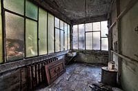 Urbex Kleurrijke kamer in een oude wolfabriek