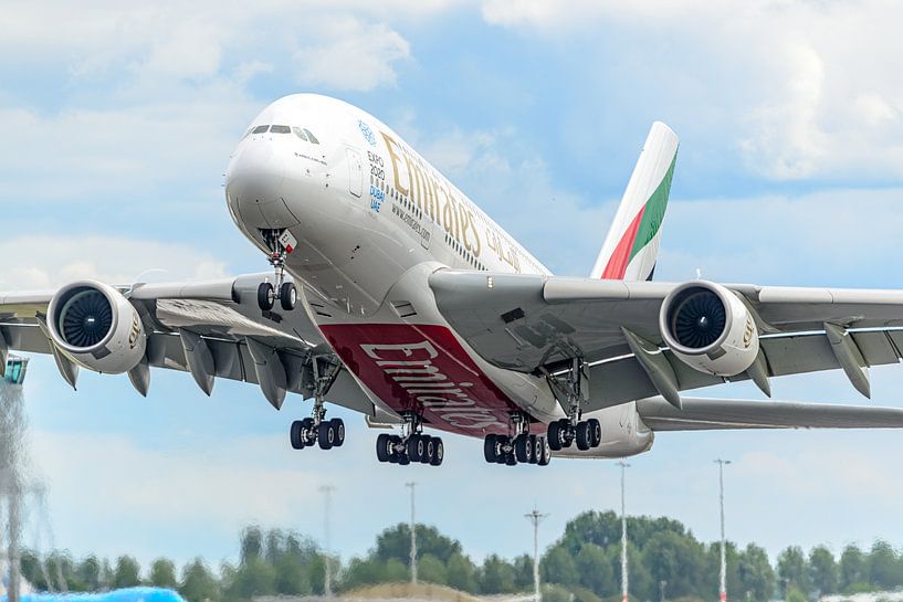 Un Airbus A380-800 d'Emirates a décollé. par Jaap van den Berg