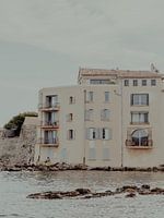 Am Wasser | Reisefotografie Kunstdruck in der Stadt Saint Tropez | Cote d'Azur, Südfrankreich