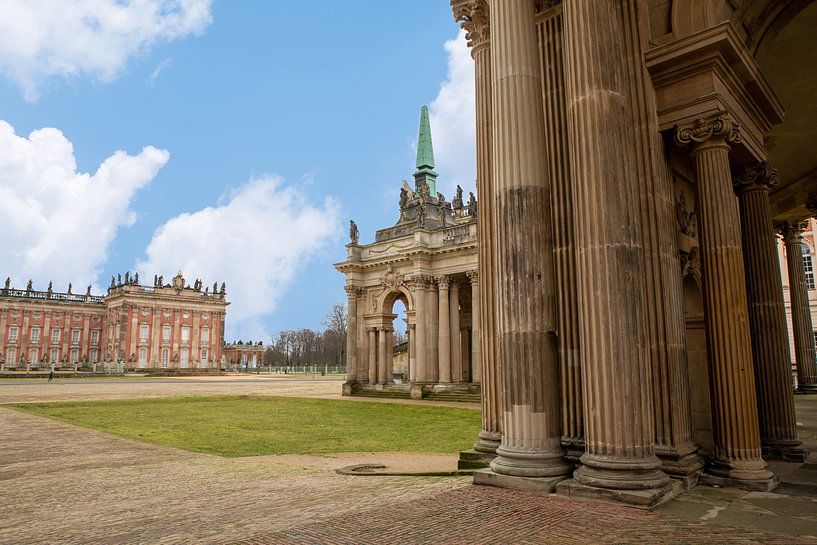 Potsdam - Nieuw Paleis van t.ART