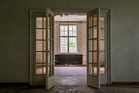 Esszimmer mit Flügeltüren