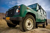 Landrover Defender in the sand