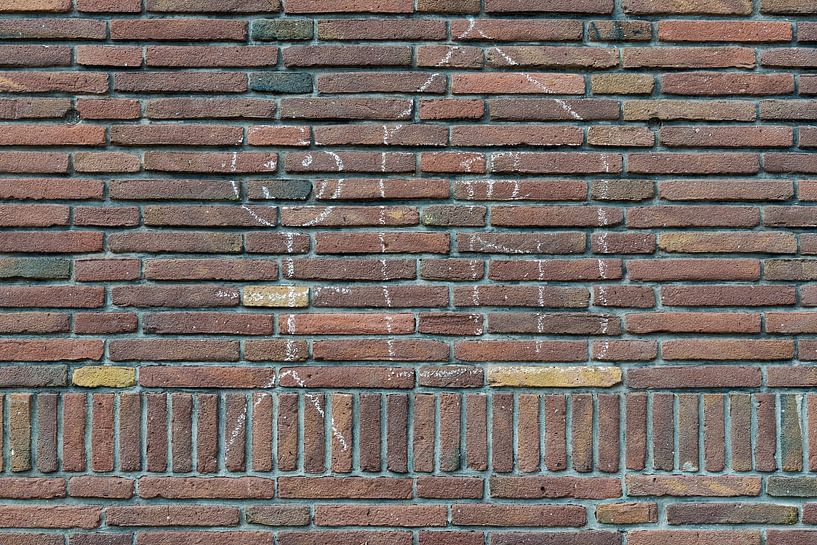 Steinmauer und Kreidezeichnung. von Don Fonzarelli