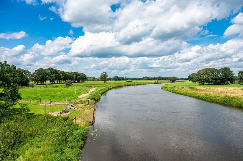 Cadre verdoyant sur le canal Ems de Dortmund par Werner Lerooy