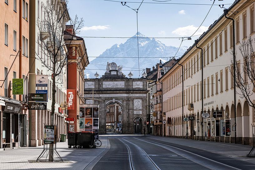 Empty streets of Innsbruck, Austria by Hidde Hageman