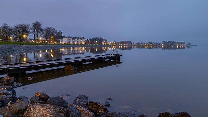 Skyline Hoorn sur le Markermeer par Bram Lubbers