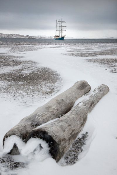 Tall Ship Barquentine Antigua by Menno Schaefer