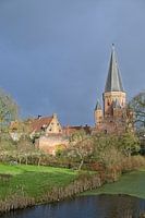 The Drogenapstoren in Zutphen under a threatening sky is beautifully highlighted!