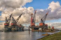 Heerema Schwestern in Rotterdam Hafen