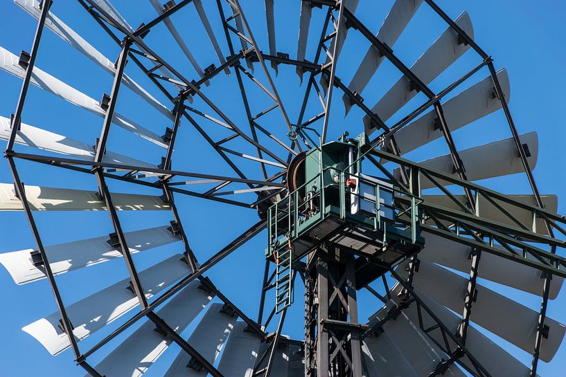 Gros plan d'un moulin à vent de ferme par Patrick Verhoef