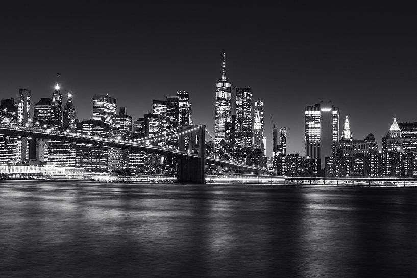 Skyline de la ville de New York - Pont de Brooklyn Noir-Blanc par Franca Gielen