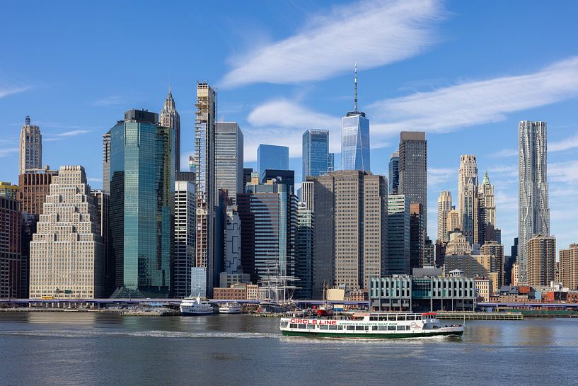 Vue panoramique de Manhattan depuis le parc du pont de Brooklyn par Andreas Peters