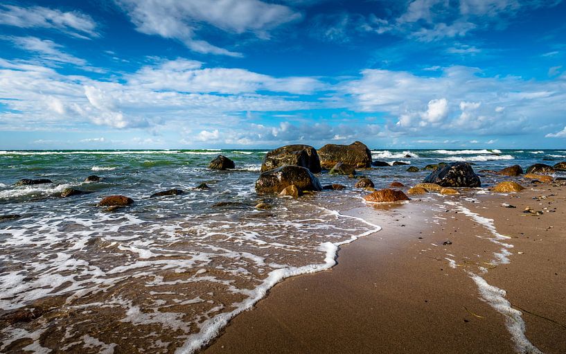 Felsen im Meer von Max Steinwald