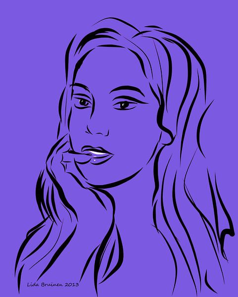 Portrait of a woman on purple background by Lida Bruinen
