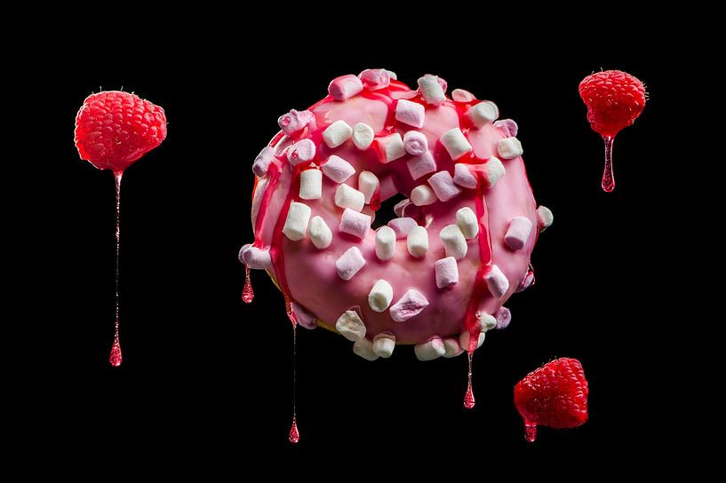 Rosa tropfender Donut, rosa tropfender Donut von Corrine Ponsen