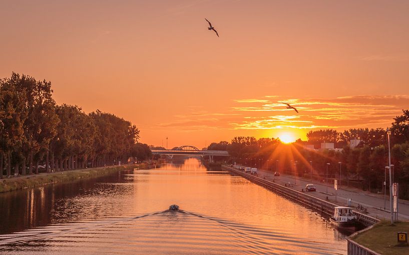 Bateau de canal par Frans Plat