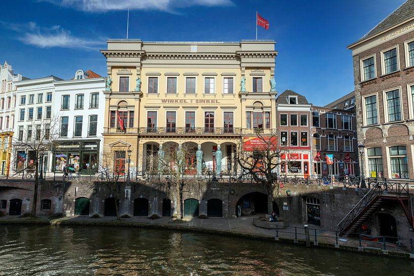 Shop of Sinkel by Peter Bontan Fotografie