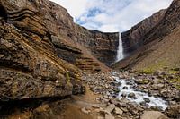 Islande, chute d'eau de Hengifoss