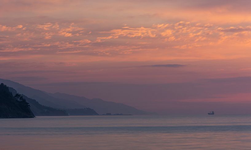 Sunset Black Sea by Daan Kloeg