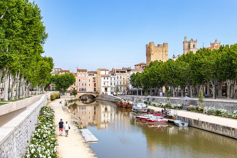 Canal in the city of Narbonne by Martijn Joosse