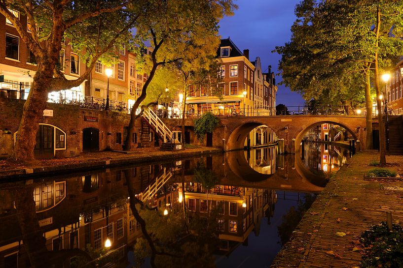 Oudegracht in Utrecht mit Gaardbrug von Donker Utrecht