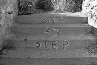 Schritt für Schritt