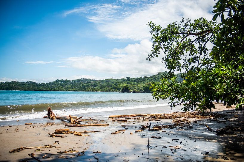 Abandoned beach by Sander Verhoeven