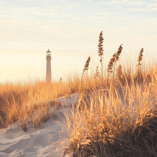 Leuchtturm im goldenen Licht von Poster Art Shop