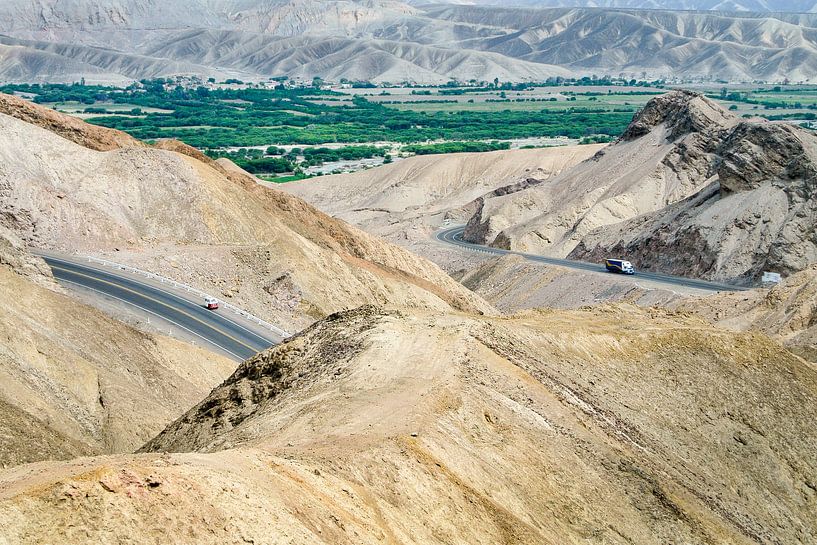 Pan-American Highway Peru by Arjan Blok