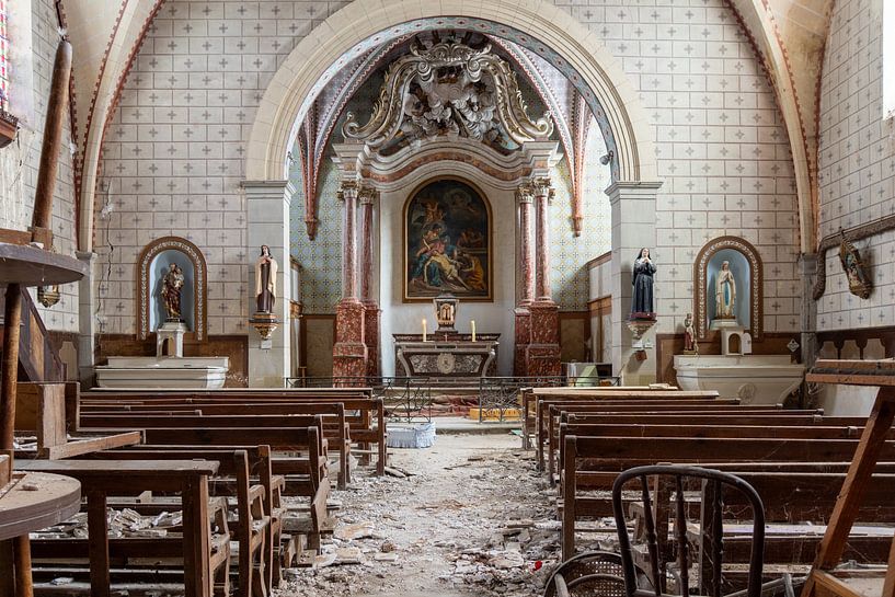 old dilapidated church by Elly de Vries