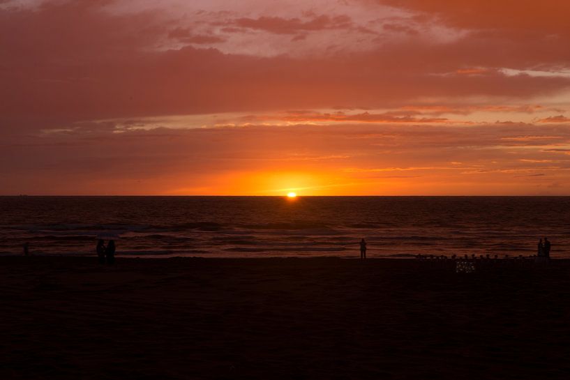 sunset beach North sea island of Texel by Waterpieper Fotografie