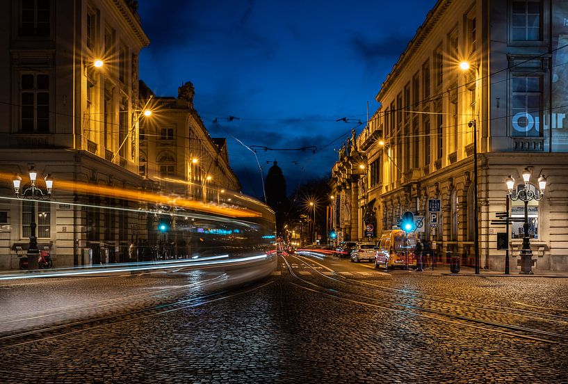 Rue Royale : vous avez raté le tram ! par Werner Lerooy