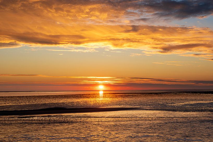 Sunset Wadden Sea by Evert Jan Luchies